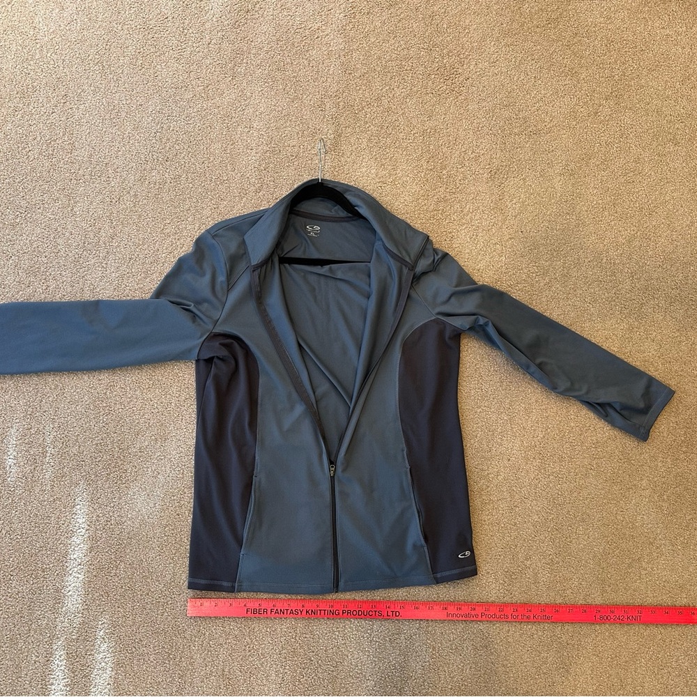Champion C9 Zip Front Long Sleeve Running Jacket Size XL